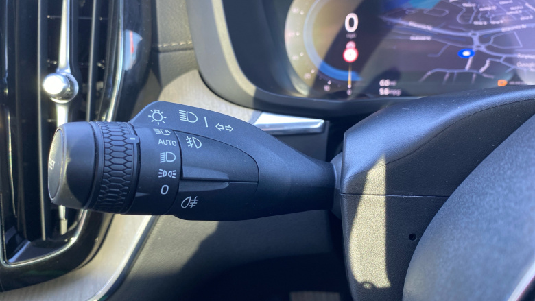 Volvo XC60 2.0 T8 [455] RC PHEV Ultimate Dark 5dr AWD Gtron Estate